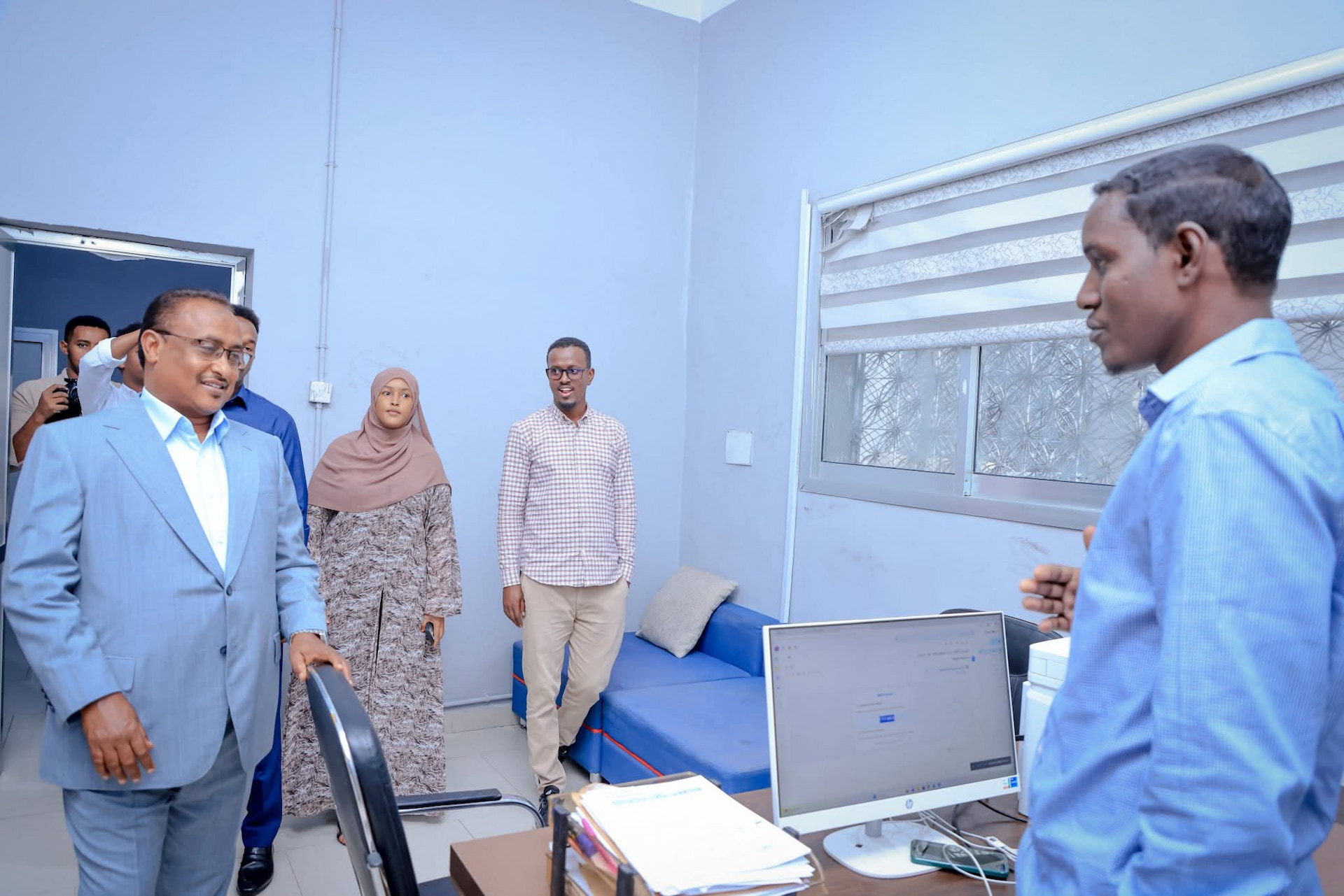 Duqa Muqdisho oo kormeer ku tagay xarunta Agaasinka Waxbarashada oo dib loo dayactiray