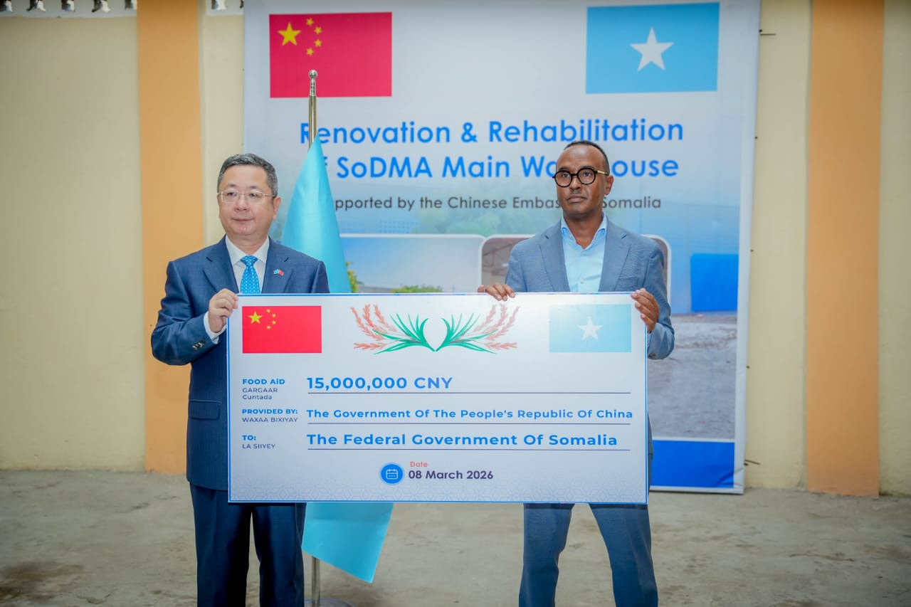 Shiinaha oo Soomaaliya ugu deeqay $2 Milyan iyo Raashin lagu Caawinayo Dadka Abaaraha Saameeyeen