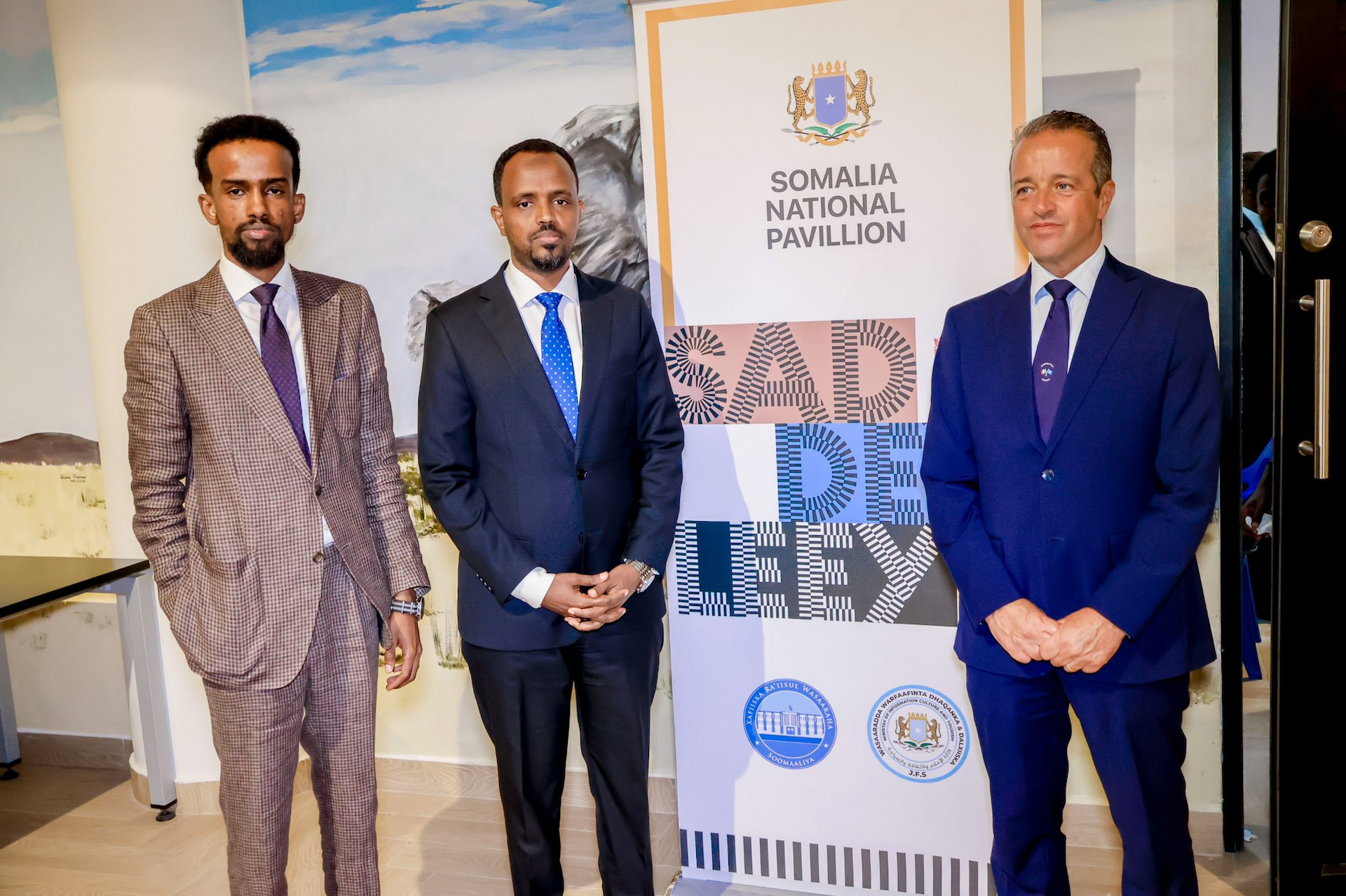 Wasiir Ku-xigeenka Warfaafinta XFS oo Muqdisho uga qeyb galay Bandhigga Barnaamijka Farshaxanka Soomaaliya