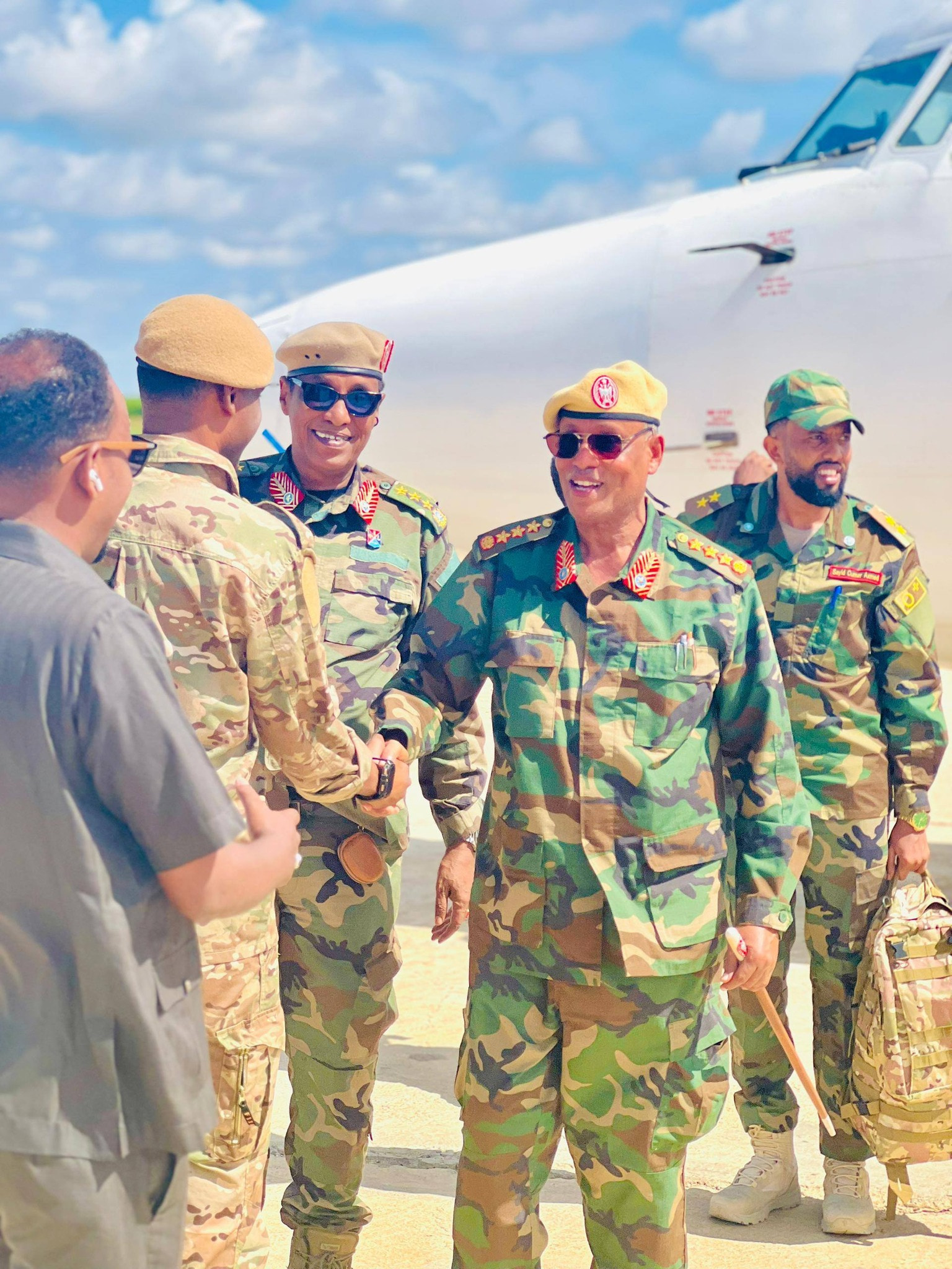 Saraakiil ka tirsan CXD oo lagu soo dhaweeyey magaalada Baydhabo