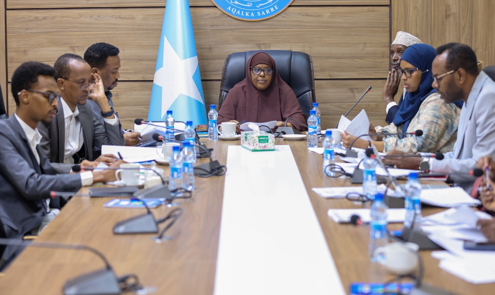 الصومال – لجنة نيابية تواصل مناقشة الإطار القانوني لقطاع المعادن في البلاد