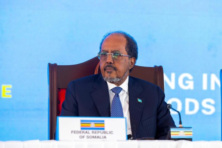 الصومال – رئيس الجمهورية يشارك في أعمال الدورة الخامسة والعشرين للقمة العادية لرؤساء دول مجموعة شرق أفريقيا