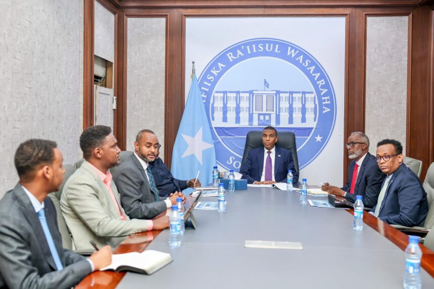 الصومال – رئيس مجلس الوزراء يستمع إلى تقرير وزارة الموانئ والنقل البحري