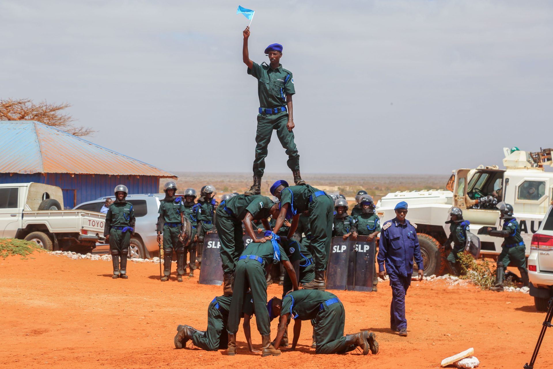 Over 100 Somali Police Officers Graduate In Jubaland State – Somali ...