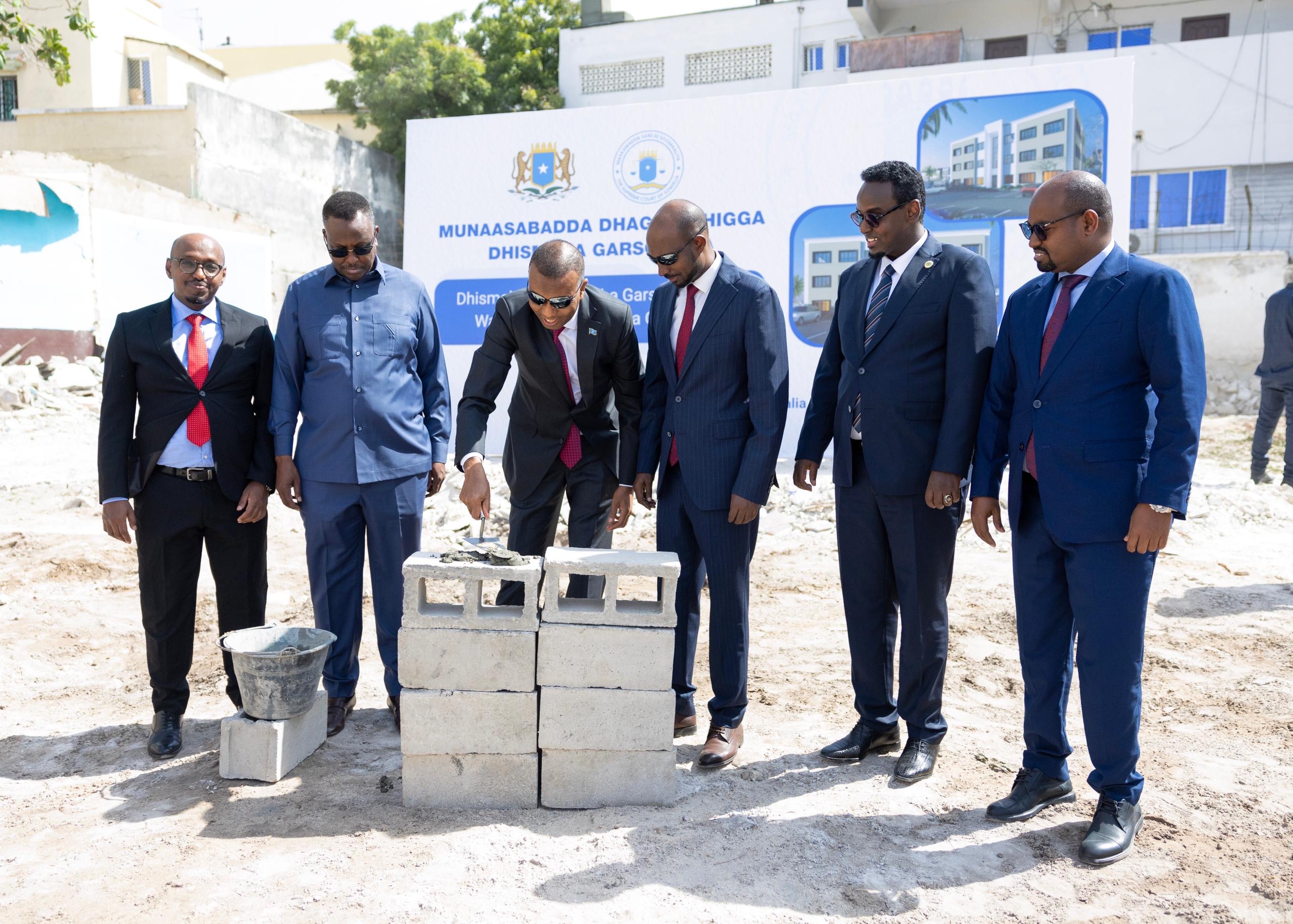 Prime Minister Hamza lays basis stone for brand spanking new Judiciary constructing – Somali Nationwide Information Company