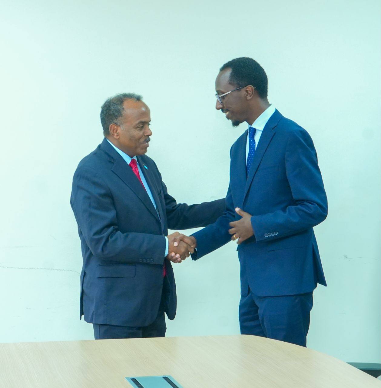 𝐒𝐭𝐚𝐭𝐞 𝐌𝐢𝐧𝐢𝐬𝐭𝐞𝐫 𝐨𝐟 𝐅𝐨𝐫𝐞𝐢𝐠𝐧 𝐀𝐟𝐟𝐚𝐢𝐫𝐬 Meets Ethiopian Minister of Overseas Affairs 𝐒𝐭𝐚𝐭𝐞 𝐌𝐢𝐧𝐢𝐬𝐭𝐞𝐫 𝐨𝐟 𝐅𝐨𝐫𝐞𝐢𝐠𝐧 𝐀𝐟𝐟𝐚𝐢𝐫𝐬 Meets Ethiopian Minister of Overseas Affairs
