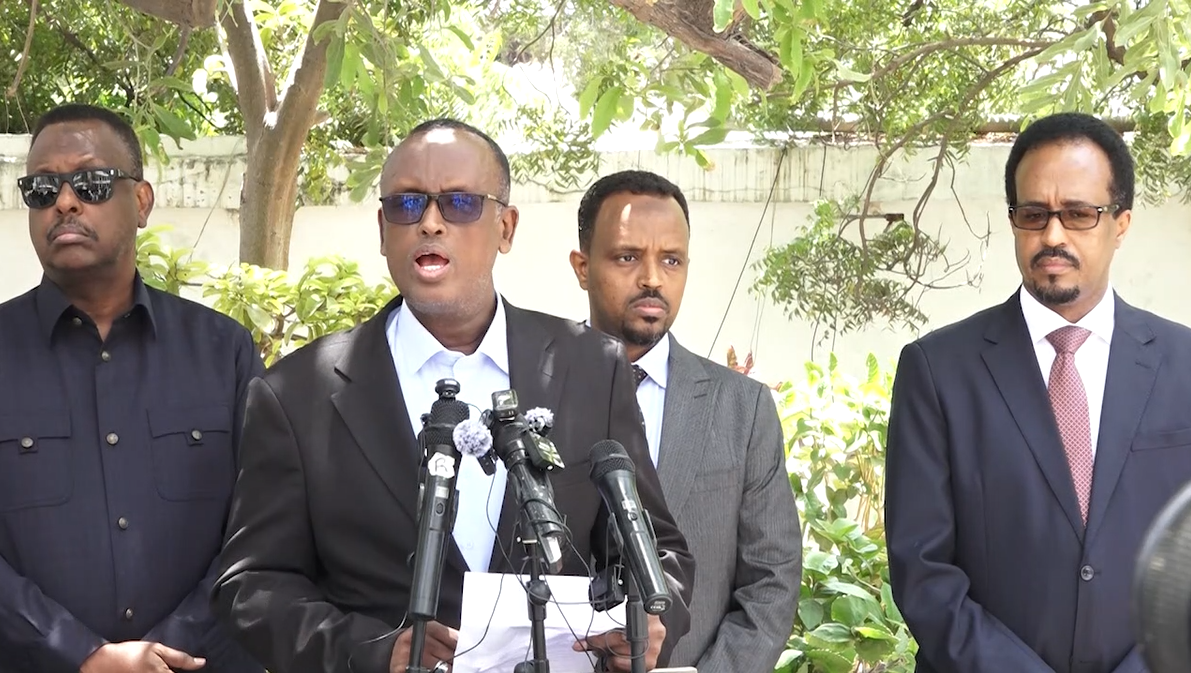 Deputy Minister of Non secular Affairs Osman Ahmed Declares Khwaarij Extortion Invalid as Zakat. – Somali Nationwide Information Company Deputy Minister of Non secular Affairs Osman Ahmed Declares Khwaarij Extortion Invalid as Zakat. – Somali Nationwide Information Company