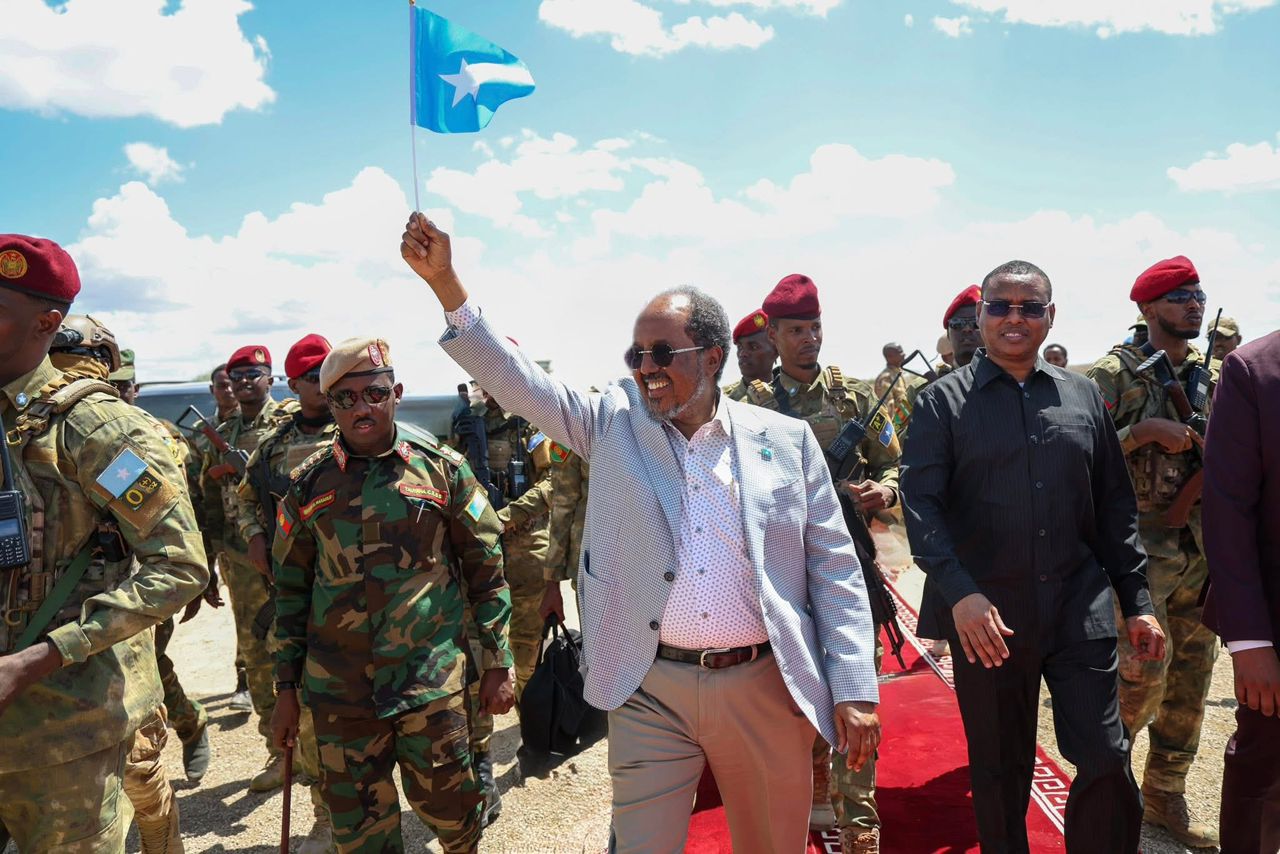 A Excessive-Degree Delegation Led by President Hassan Sheikh Mohamud Arrives in Baidoa – Somali Nationwide Information Company