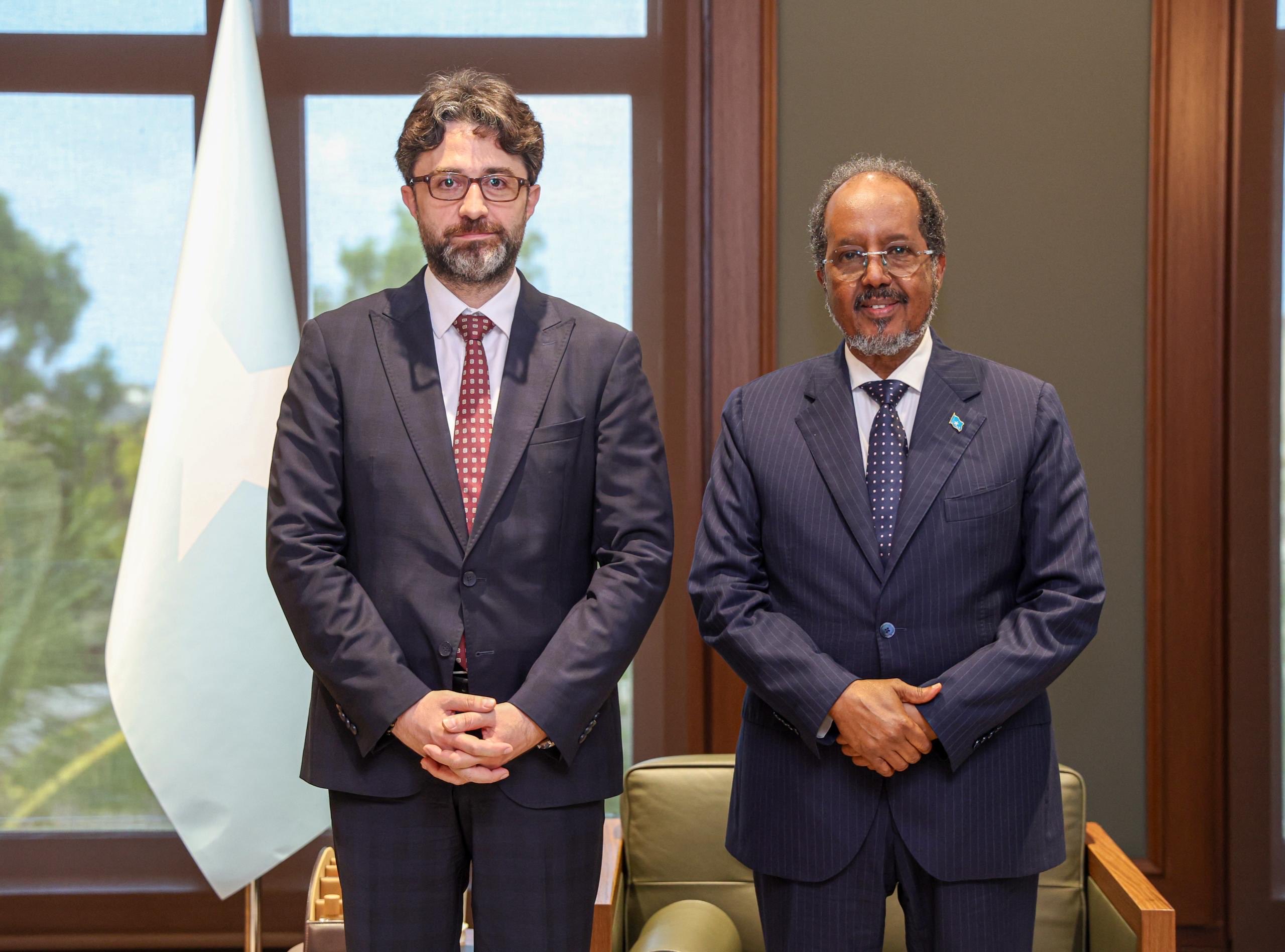 Turjumaad ayaa la diyaarinayaa