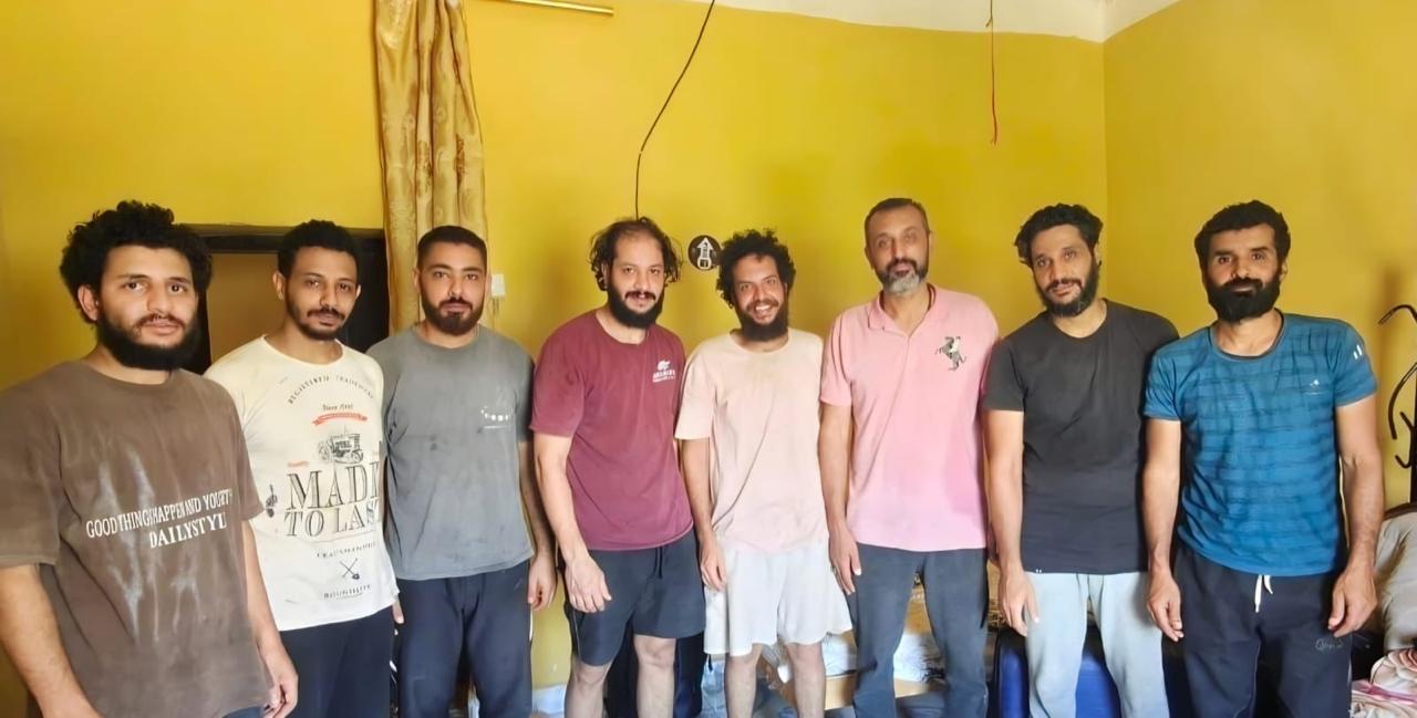 الإفراج عن البحارة المصريين المختطفين على متن سفينة في الصومال