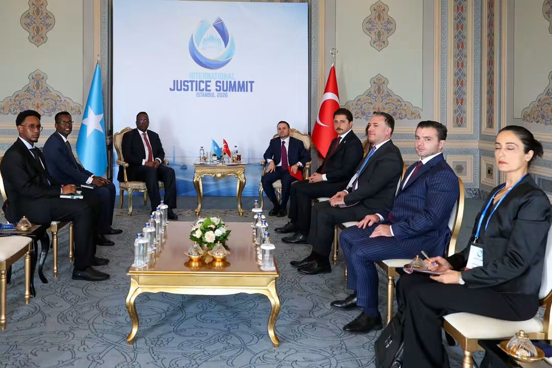 وزير العدل يلتقي نظيره التركي