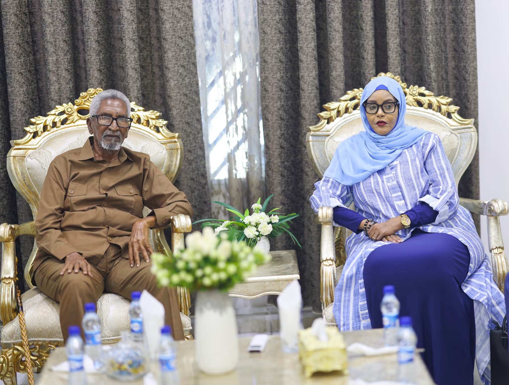 Bicameral Parliament Leadership Discusses Reopening of the Eighth Session