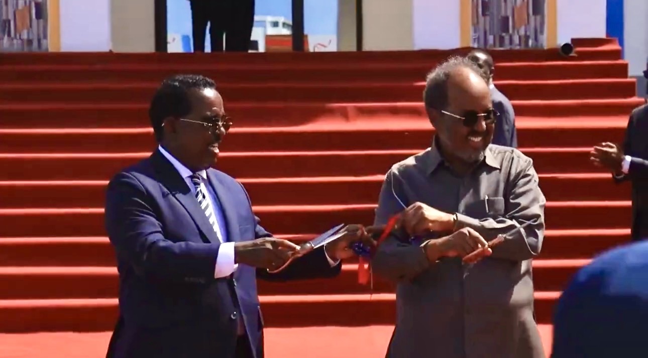 Photos: President Hassan Sheikh inaugurates the new headquarters of the Ministry of Interior, Federal Affairs and Reconciliation in Mogadishu