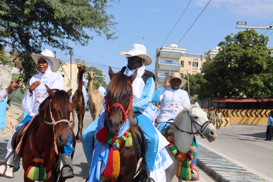 Somalia Marks July 1 with Traditional Horse and Camel Parade in Mogadishu