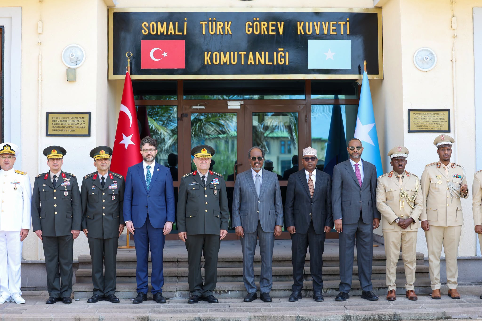 President Hassan Sheikh Presides Over Graduation of Somali Military Officers at TURKSOM