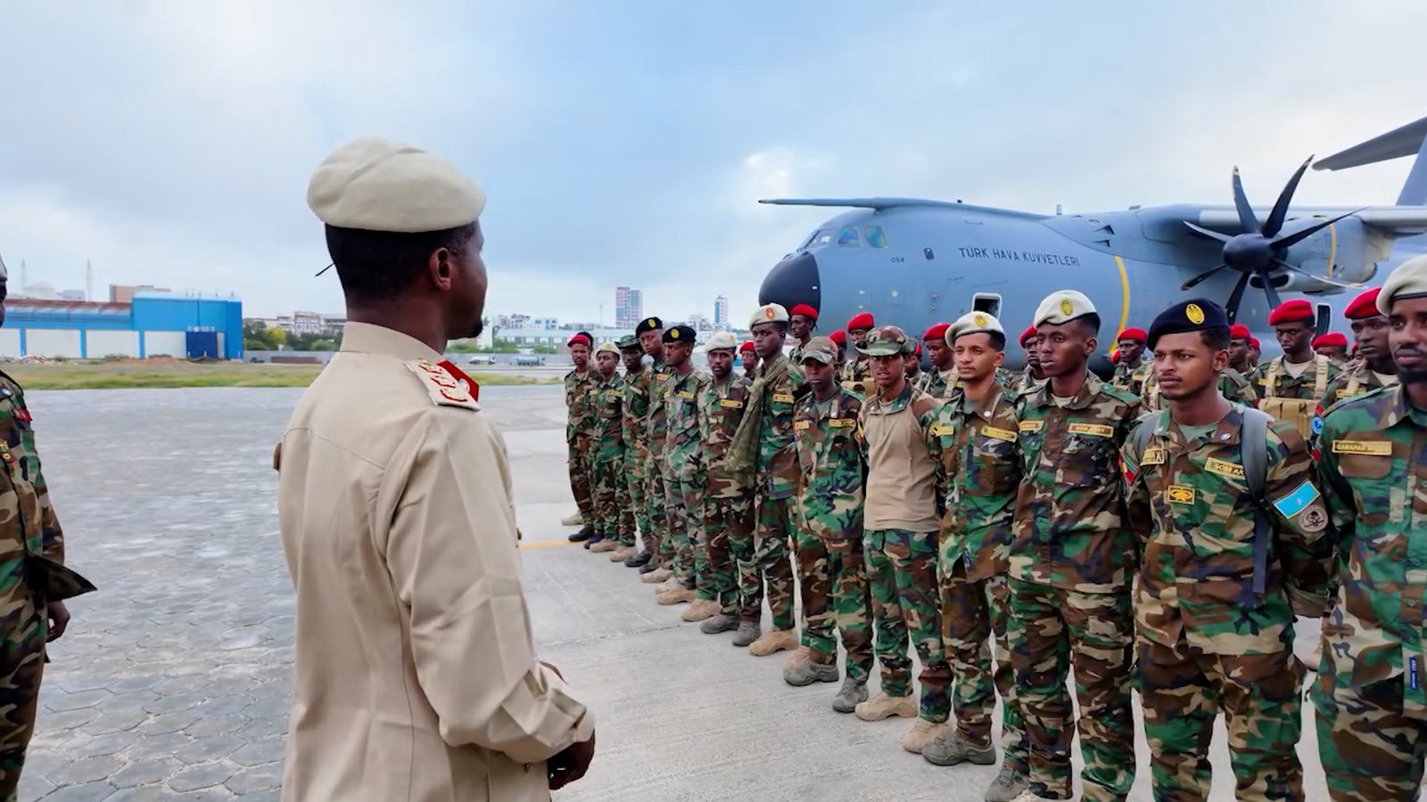 Gorgor Commander Welcomes Troops Returning from Training in Türkiye