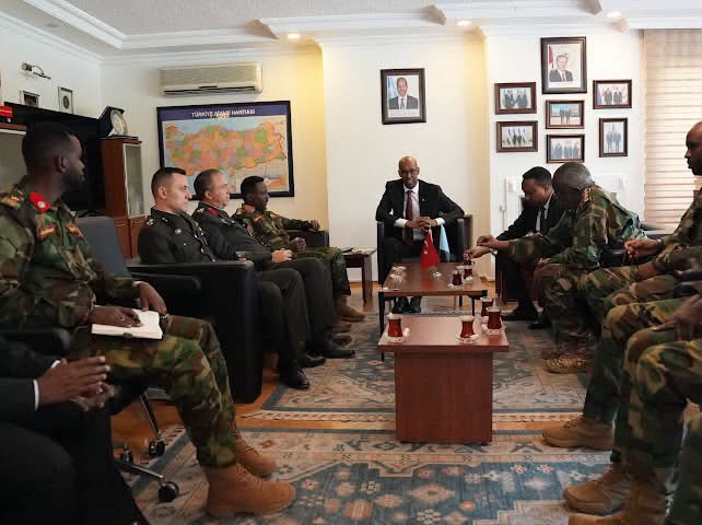 Somali Army Chief Visits Somalia Embassy in Ankara