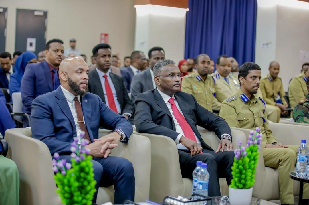 Director of NISA Attends Graduation of Officers Trained in Terrorism Crime Investigation