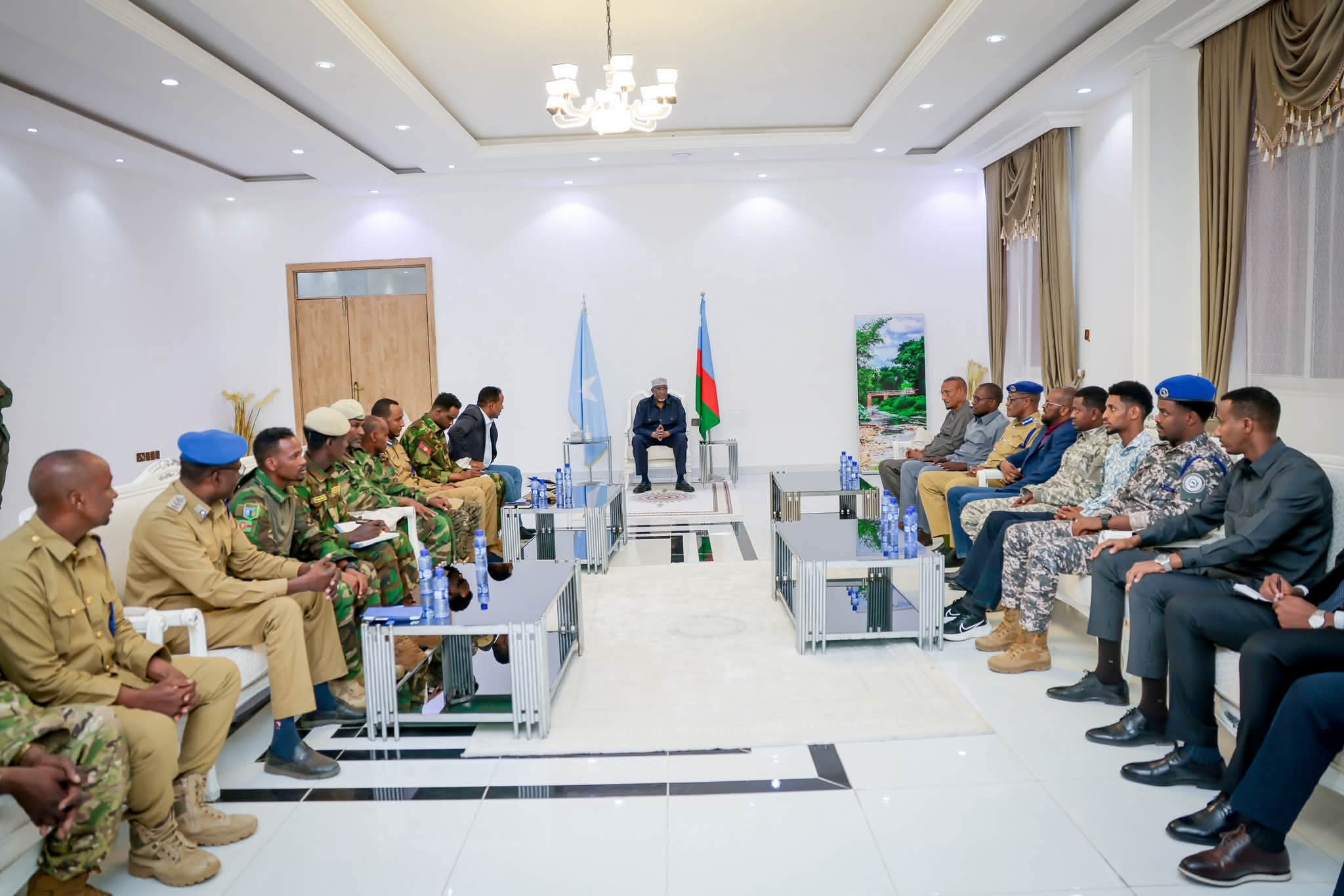 Southwest State Leader Chairs Security Meeting on Strengthening Stability and Countering Al-Shabaab