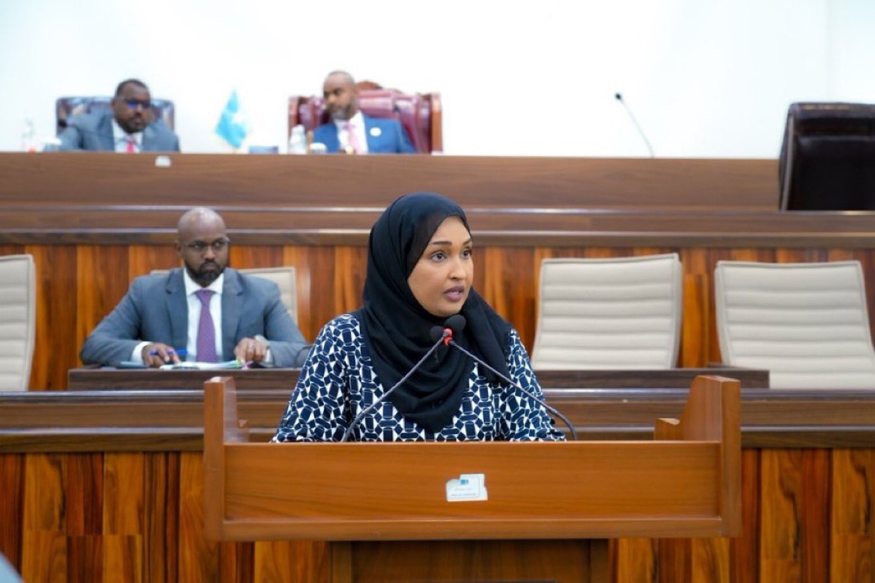 Family Affairs Minister Presents Family and Children’s Rights Bills to Parliament