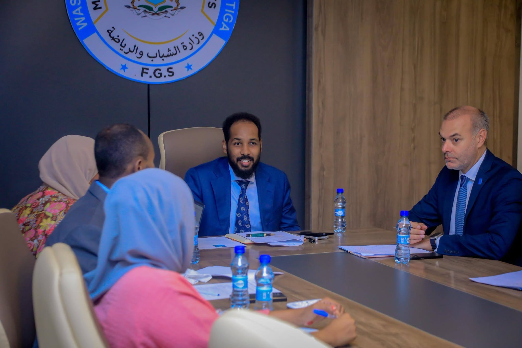 Minister of Youth welcomes UNDP Resident Representative in Somalia