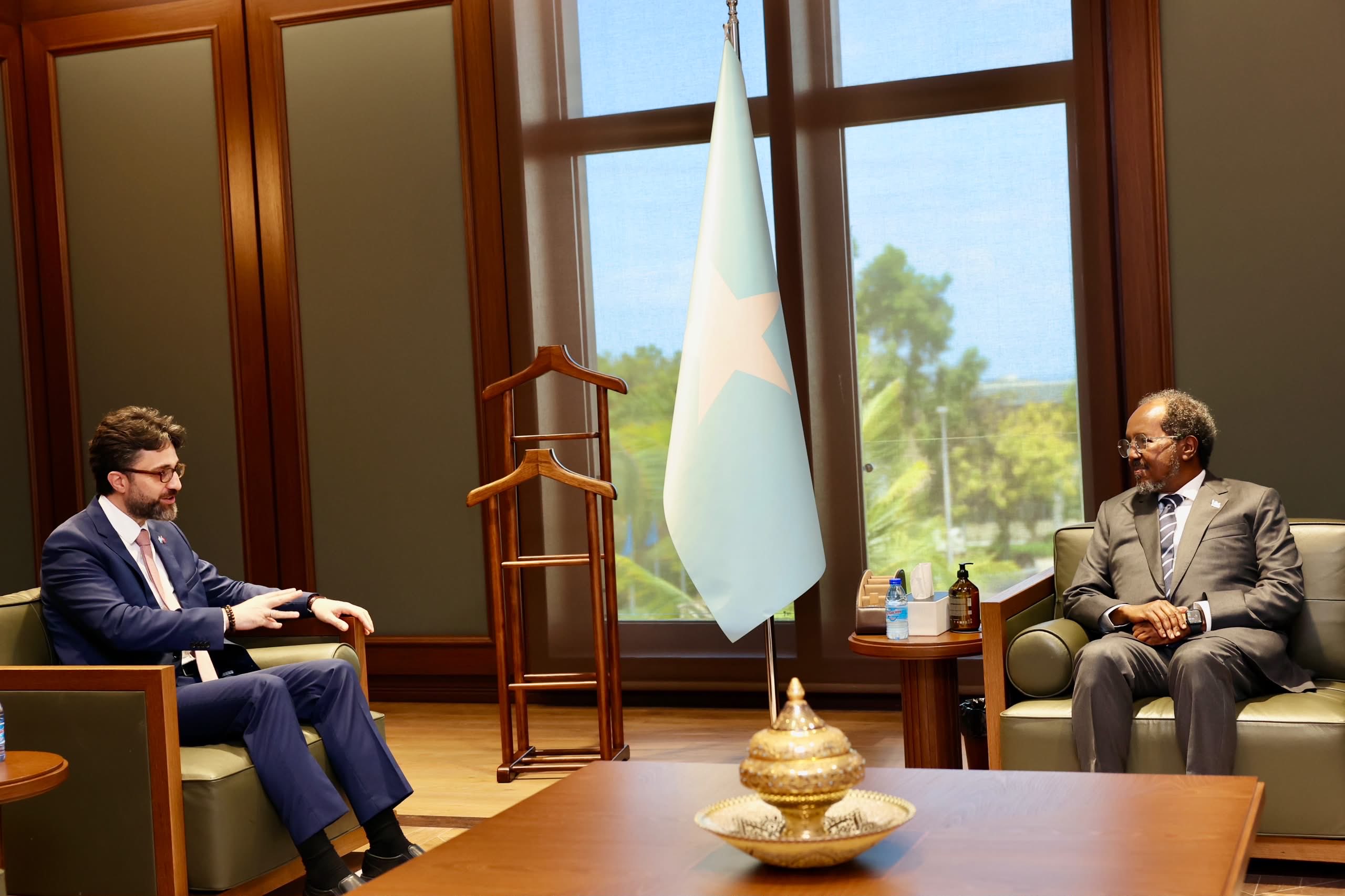 President Hassan Sheikh Receives Outgoing Turkish Ambassador