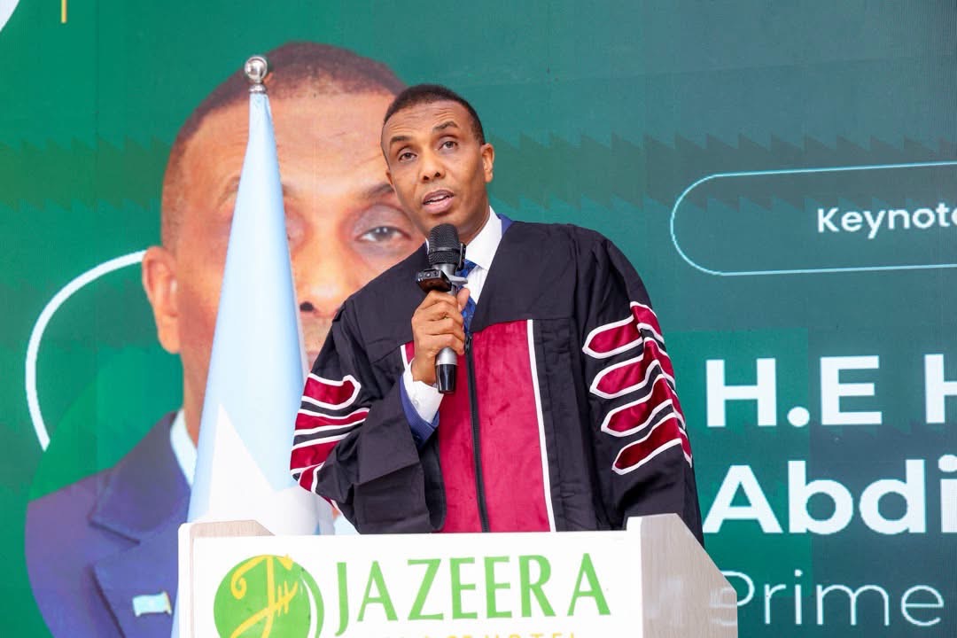 PM Hamza Urges SIMAD University Graduates to Use Their Knowledge to Serve Somalia