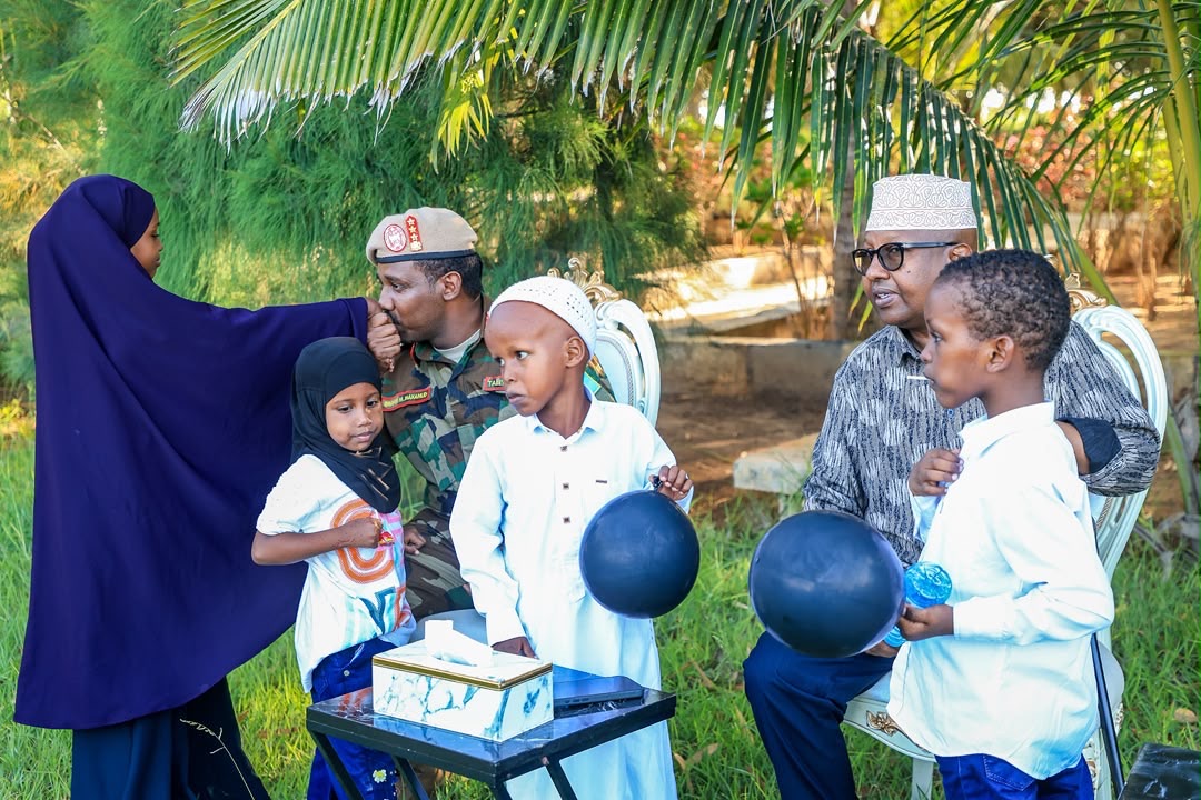 Defence Minister Fiqi Meets Families of Fallen Troops, Outlines New Welfare Plans