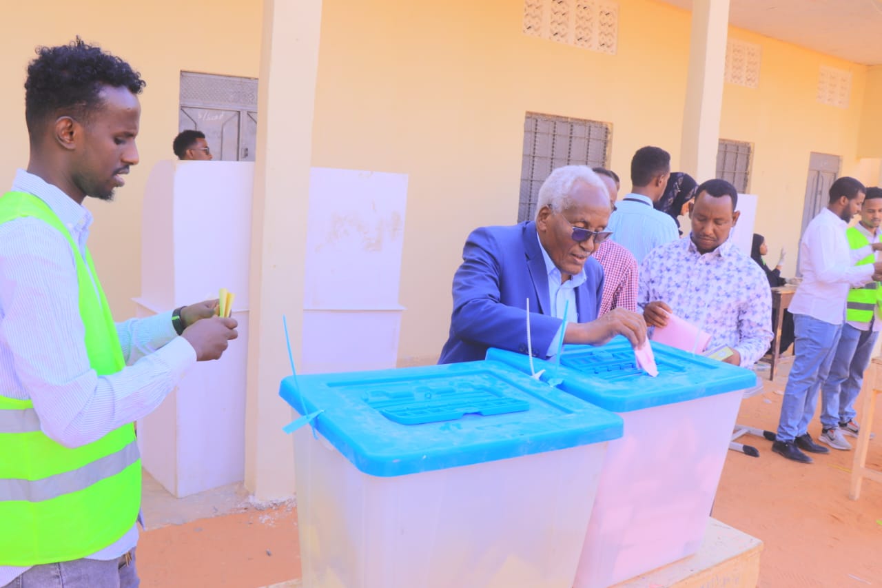 Photos: Galmudug, Hirshabelle Begin Local Council Elections