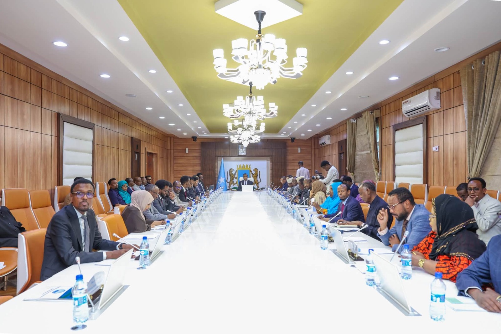 Somali Cabinet Reviews Security, Elections and Benefits of EAC Membership