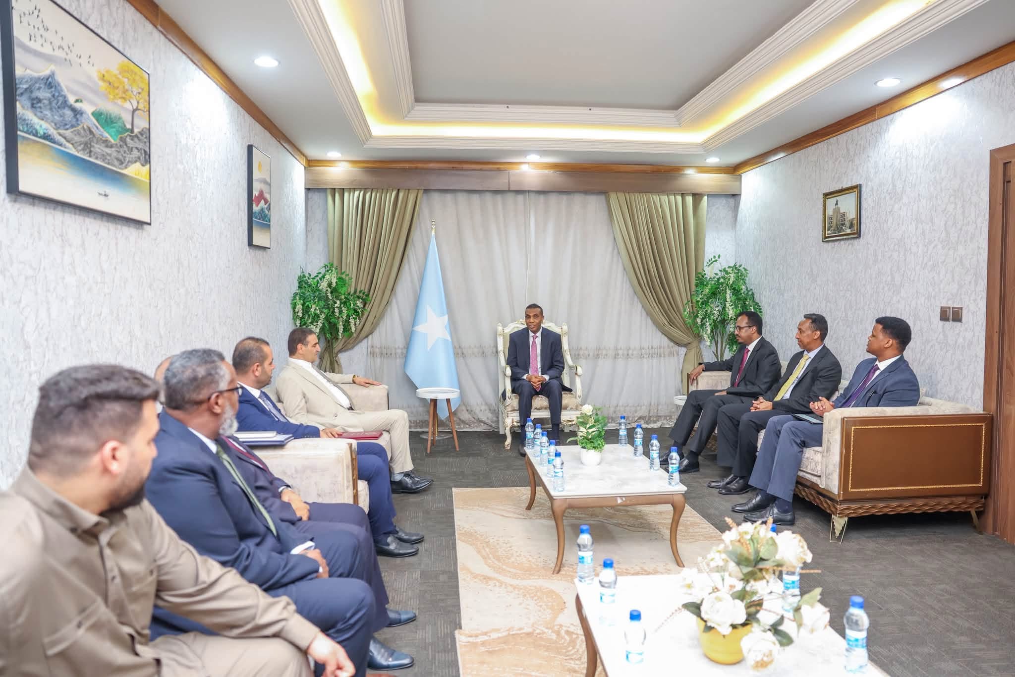 Prime Minister Hamza Meets Libyan Delegation on Industrial Cooperation