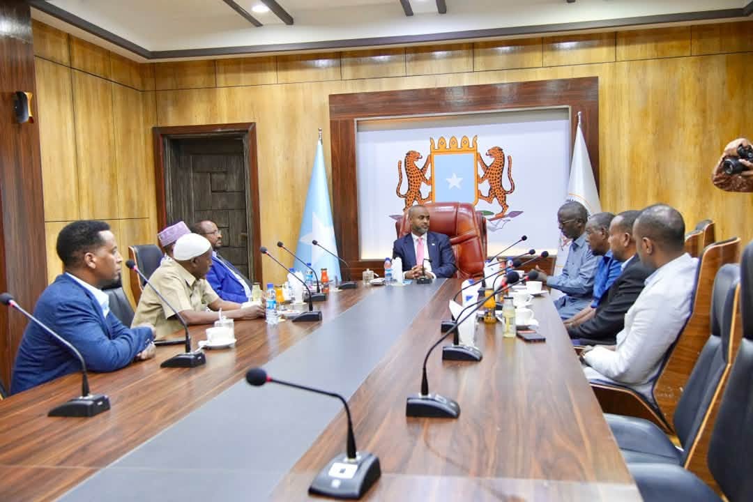 Parliament Speaker Discusses Peace in Southwest State
