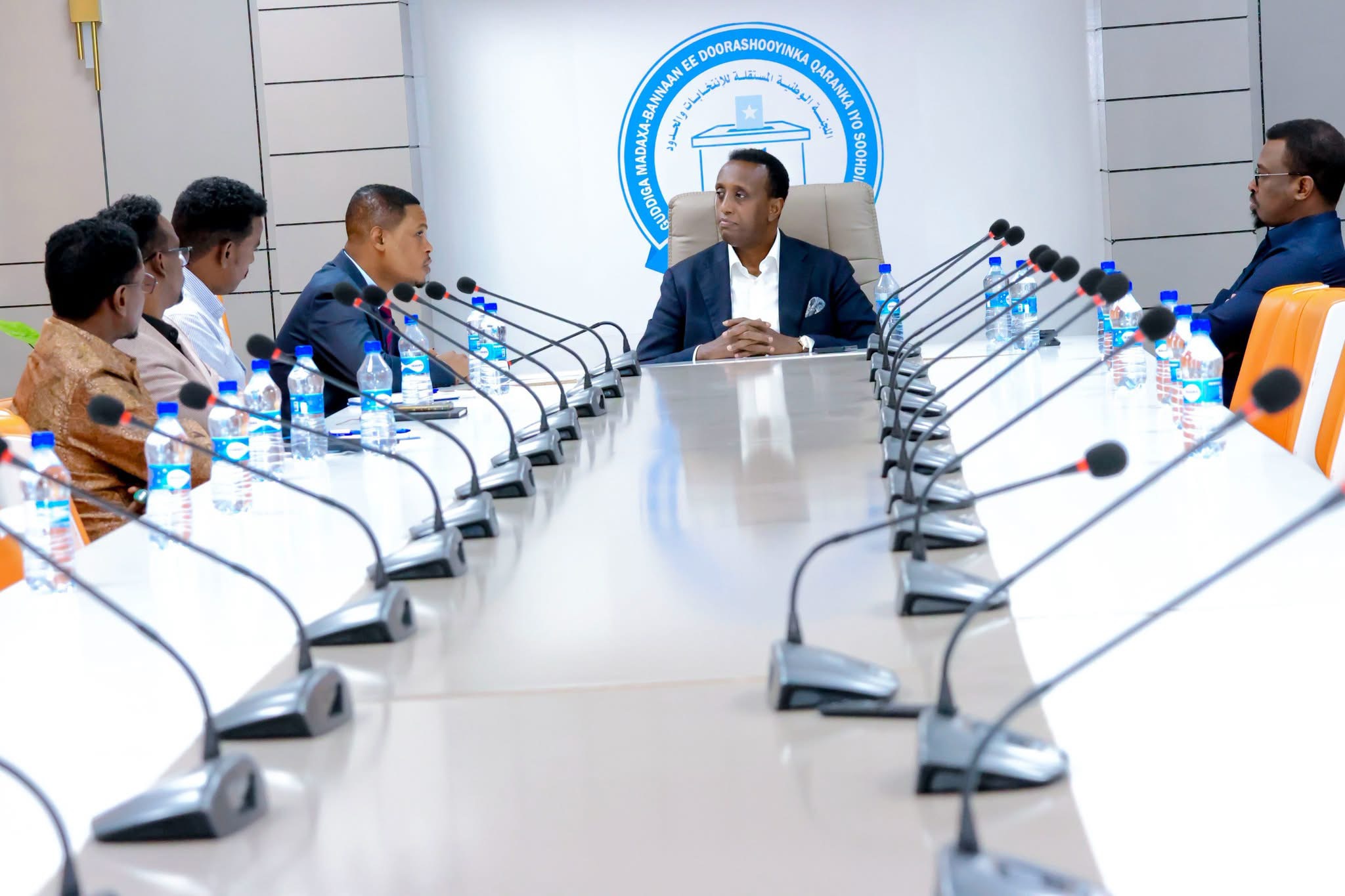 Wasiirka Warfaafinta XFS iyo Guddoomiyaha Guddig Doorashooyinka Qaranka oo ka wada hadlay arrimaha wacyigelinta Doorashooyinka
