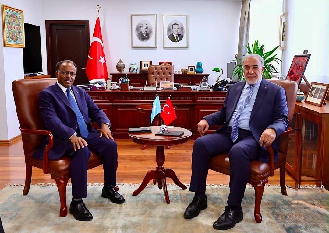 Wasiiru-dowlaha Arrimaha Dibadda Soomaaliya oo kulan la yeeshay Wasiir ku-xigeenka Arrimaha Dibadda ee Turkiga
