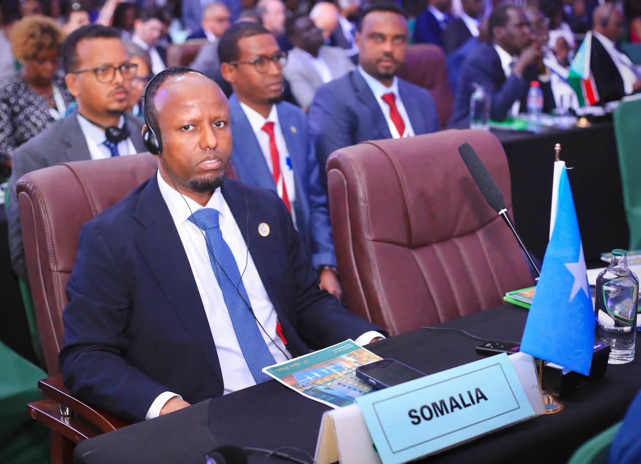 Wasiirka Caafimaadka oo Ghana uga qaybgalay Shir Madaxeedka 25-aad ee aan caadiga ahayn ee Midowga Afrika