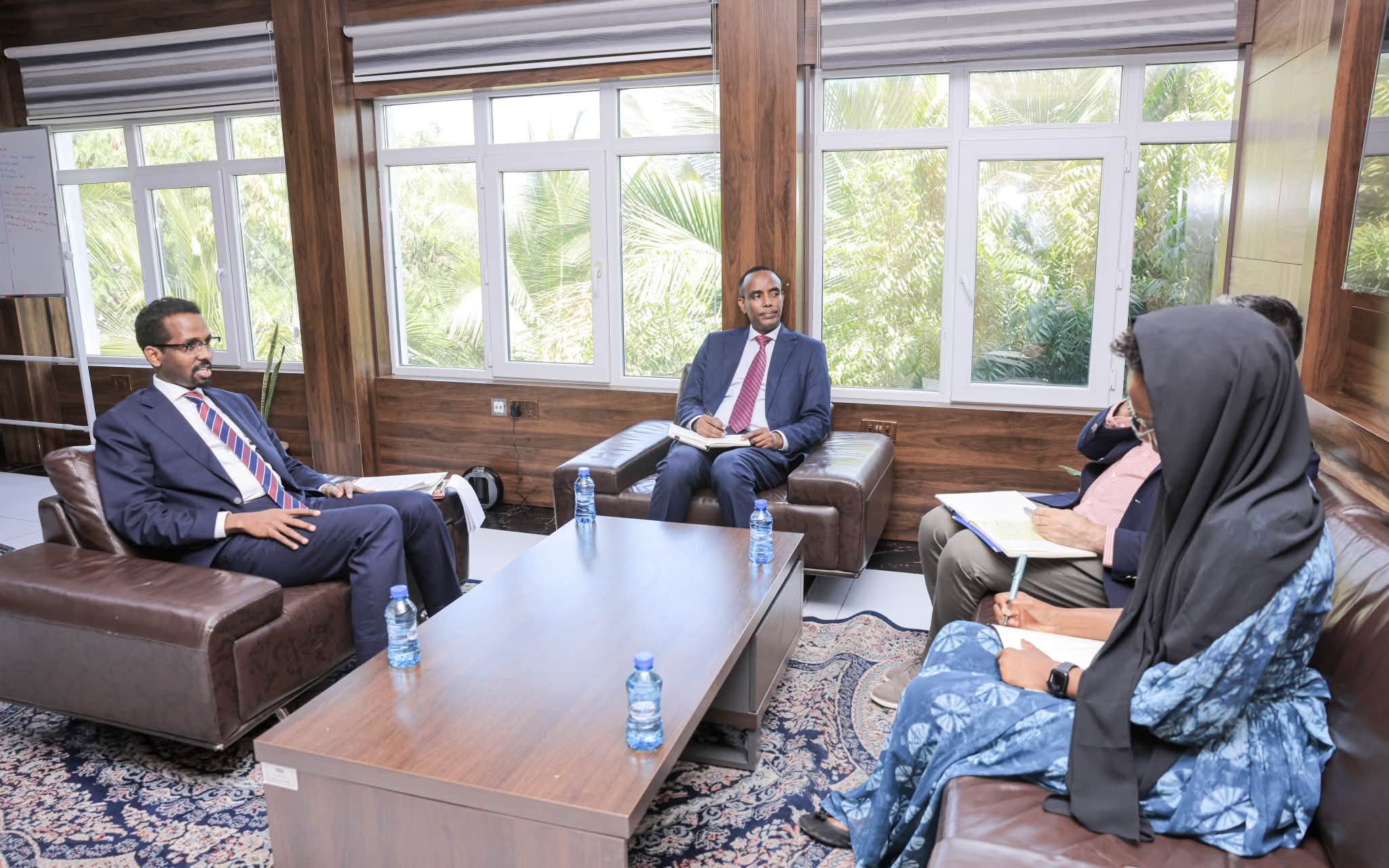 Wasaaradda Qorsheynta iyo IOM oo ka wada hadlay Mudnaanta Qorshaha Isbeddelka Qaranka