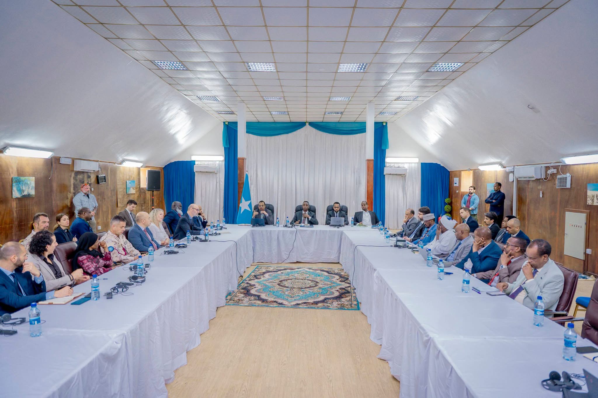 Guddiga madaxa bannaan ee doorashooyinka qaranka oo kulan la qaatay beesha caalamka