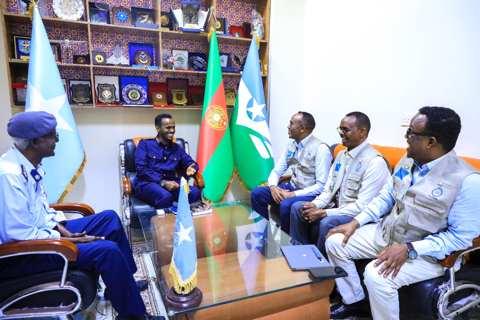 Guddoomiyaha Hay’adda SoDMA iyo Taliyaha Ciidanka Cirka oo ka wada hadlay diyaar-garowga Super El Niño
