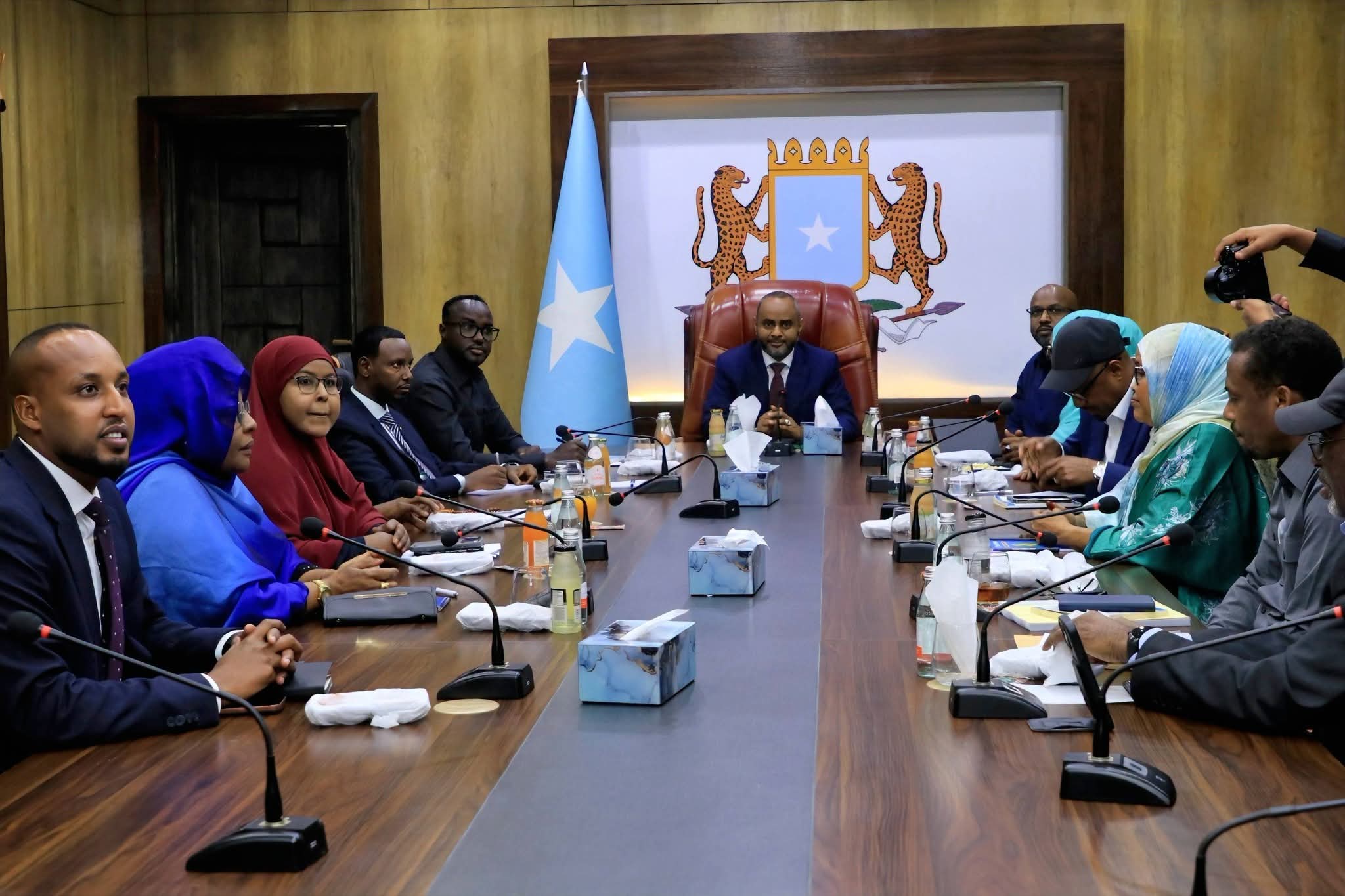 GUDDOOMIYAHA BJFS OO LA KULMAY GUDDIGA XEERHOOSAADKA EE GOLAH SHACABKA