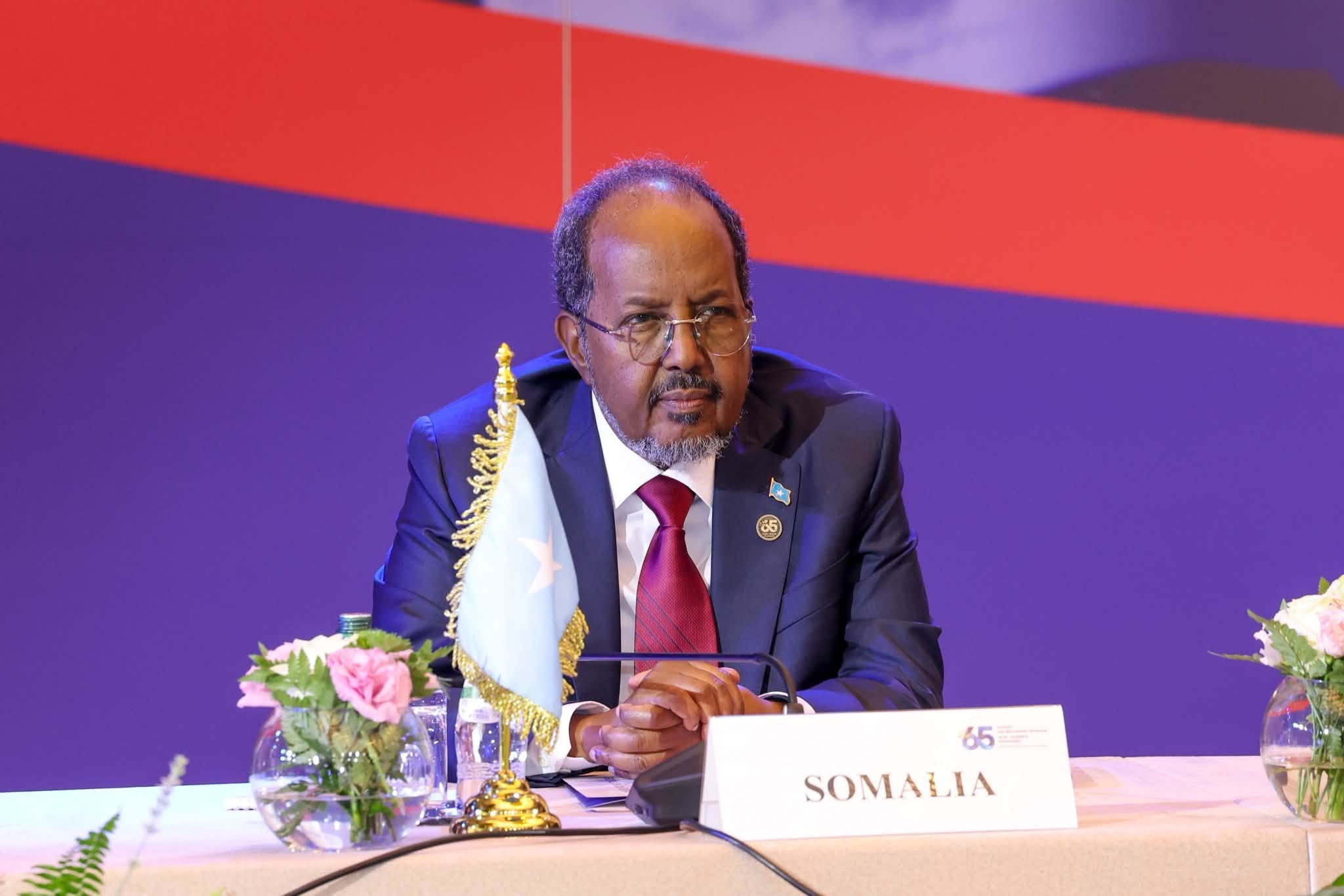 Madaxweyne Xasan Sh. oo khudbad ka jeediyay shirka Dalalka aan Isbaheysiga aheyn