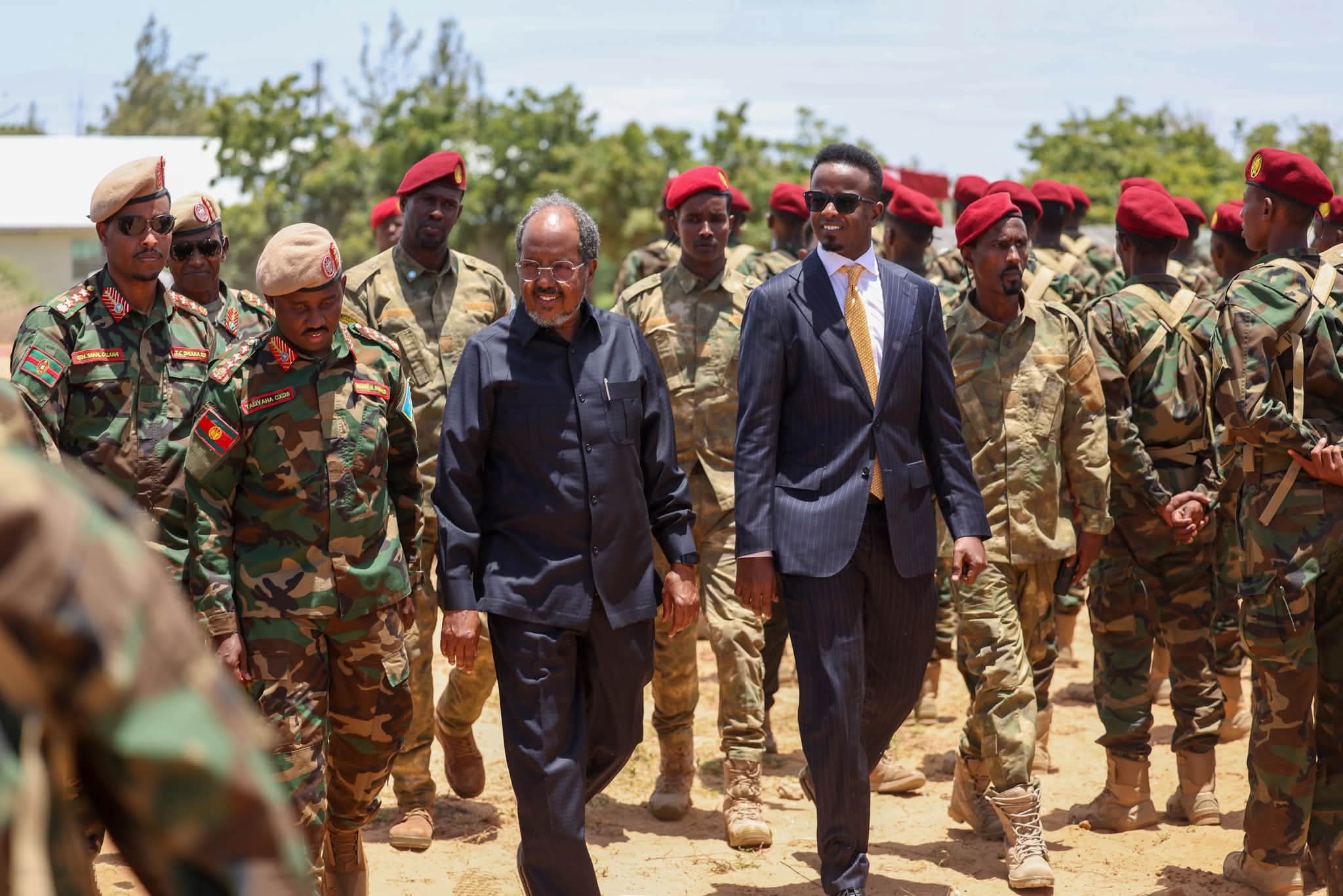 Madaxweyne Xasan Sheekh oo kormeeray taliska 1-aad ee Komantooska Gorgor