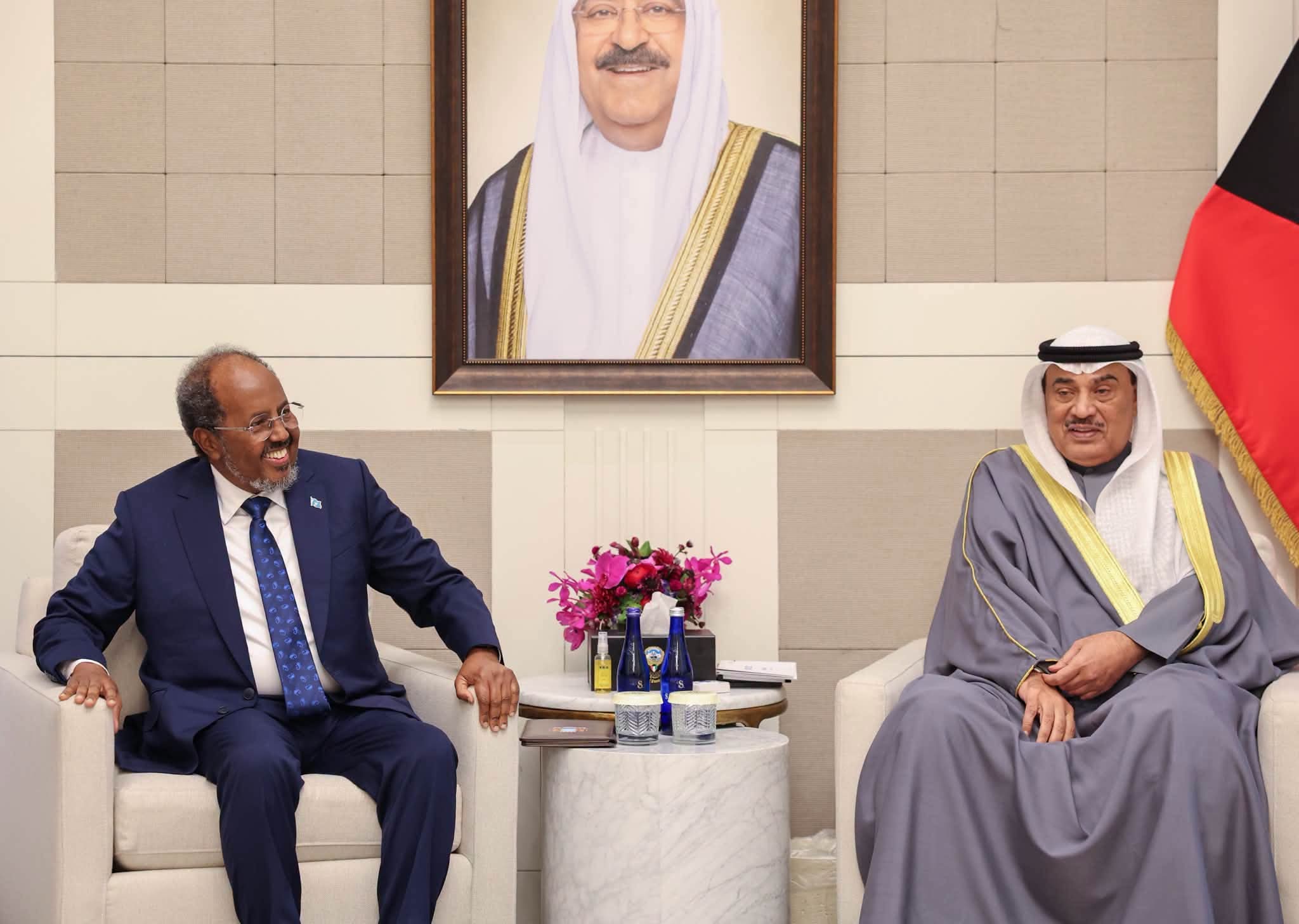 Madaxweyne Xasan Sheekh oo kukan la qaatay dhaxal sugaha dalka Kuwait