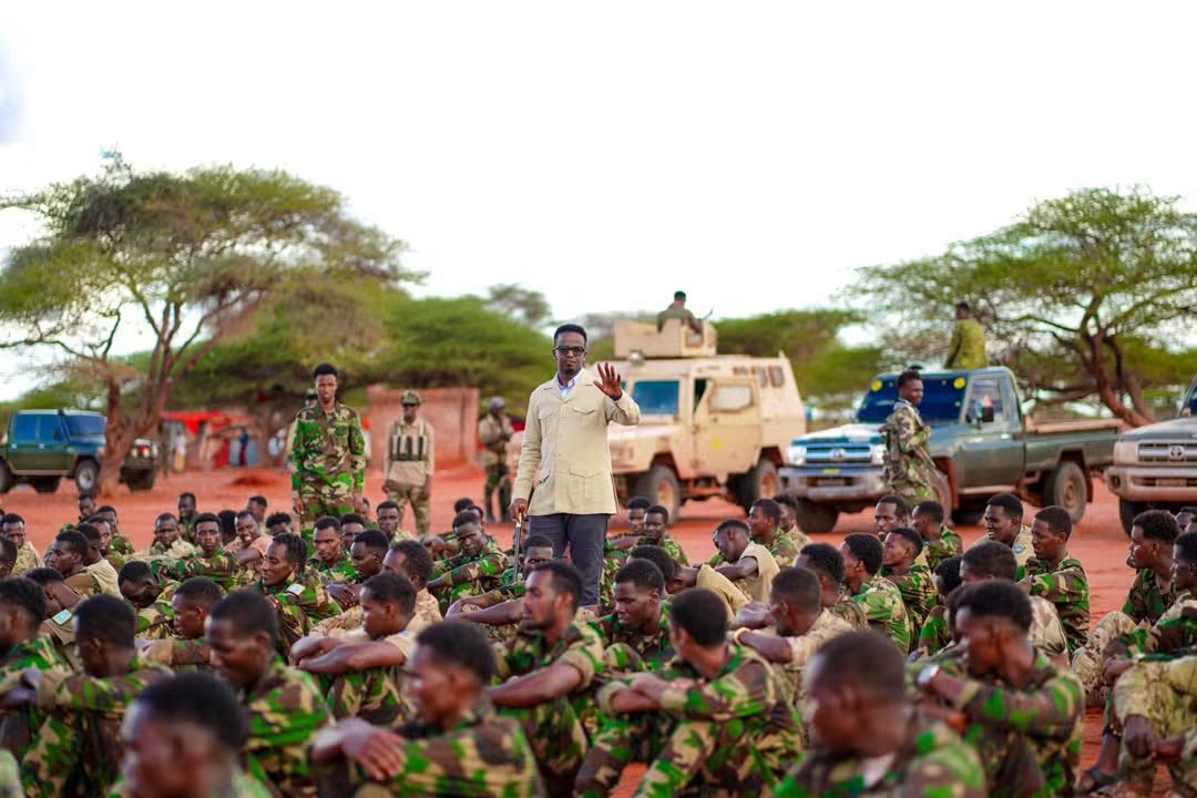 Wasiiru Dowlaha Gaashaandhigga oo Tababar u Soo Xiray Ciidamo ka Tirsan Guutada 232-aad ee XDS