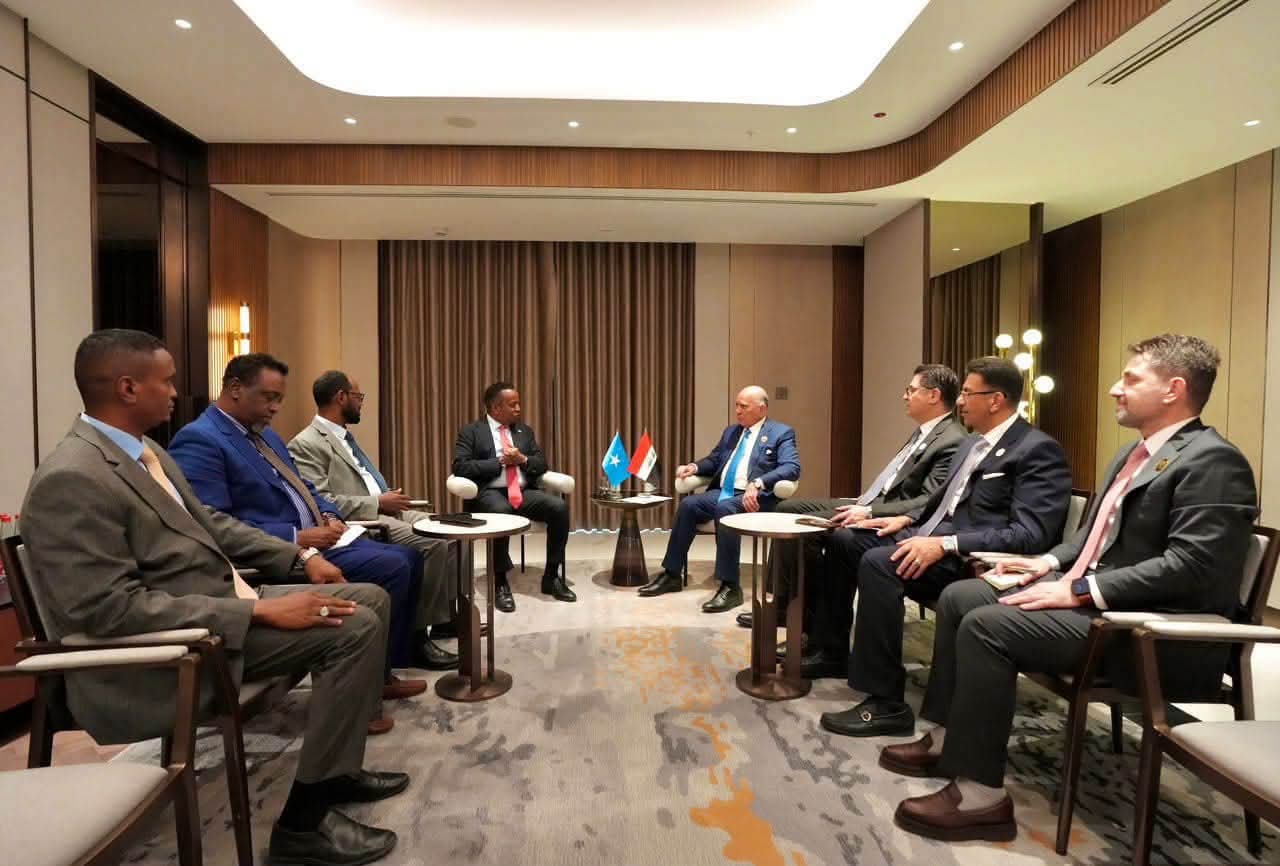 Wasiirka Arrimaha Dibadda oo kulan la qaatay dhiggiisa  dalka Ciraaq